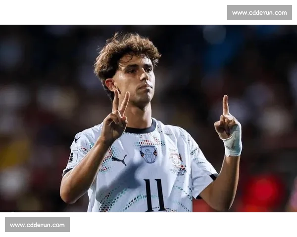 C 罗双响破纪录 + 温情互动 葡萄牙 5-0 世预赛开门红 C 罗双响破纪录 + 温情互动 葡萄牙 5-0 世预赛开门红