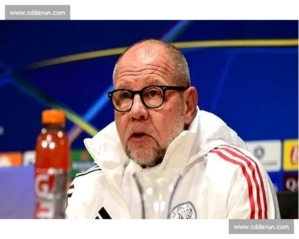 欧战焦点对决阿贾克斯迎战曼联前瞻分析与胜负看点解读双方战术关键球员